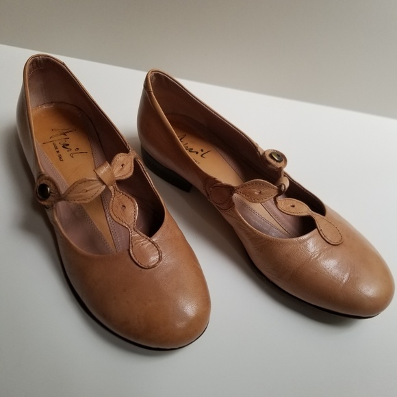 April Shoes - Camel- colored Mary Janes